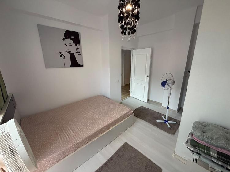 Apartament cu 3 camere decomandat, mobilat în Dobroești