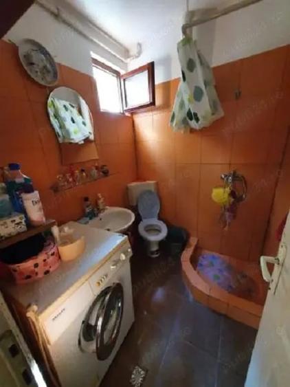 Apartament cu 3 camere decomandat în Ștrand