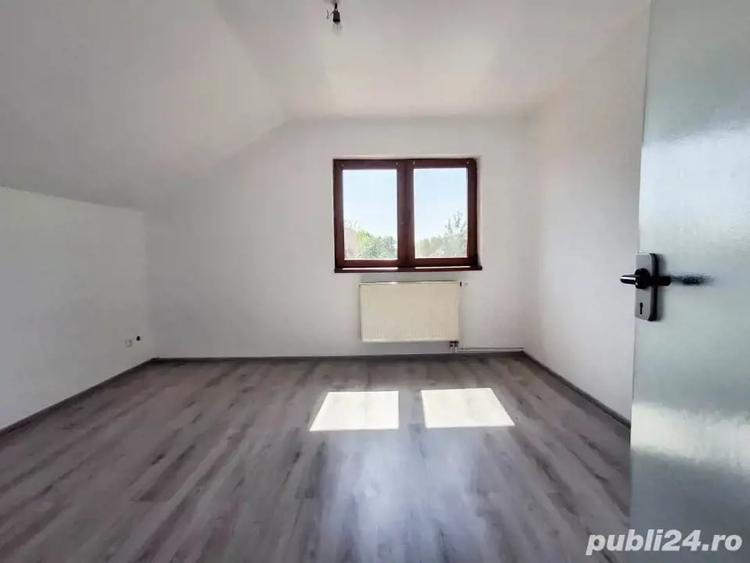 Casă cu 4 camere cu Teren 614 Mp în Giarmata