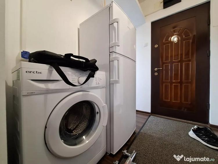 Apartament cu 2 camere semidecomandat în Circumvalațiunii