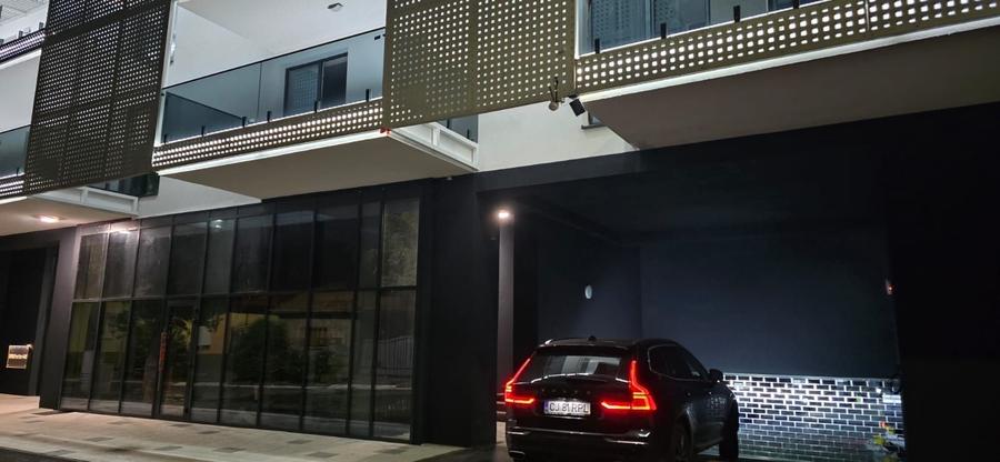 Apartament cu 3 camere semidecomandat în Cetății