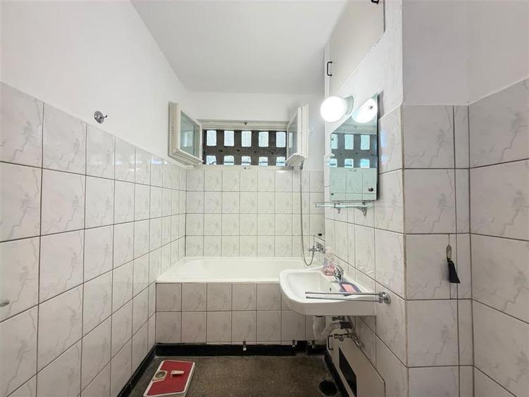 Apartament cu 2 camere semidecomandat în Hipodrom 1