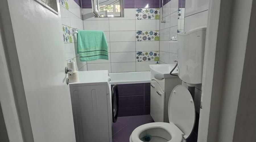 Apartament cu 2 camere decomandat în Drumul Taberei