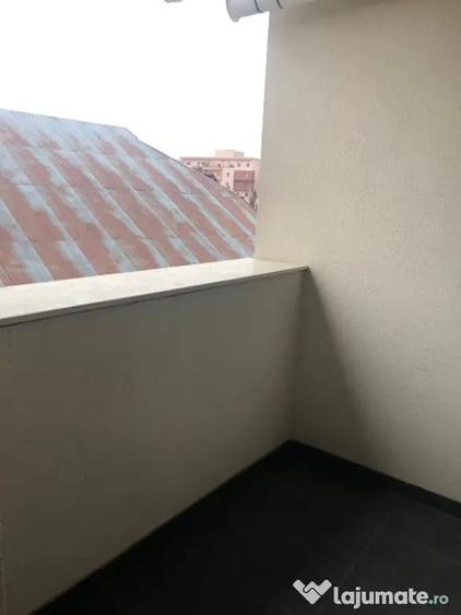 Garsonieră decomandată în Găvana