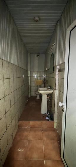 Spațiu comercial, de 210 mp, în Central