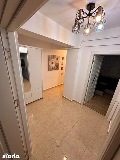 Apartament cu 2 camere decomandat, mobilat în Bucium
