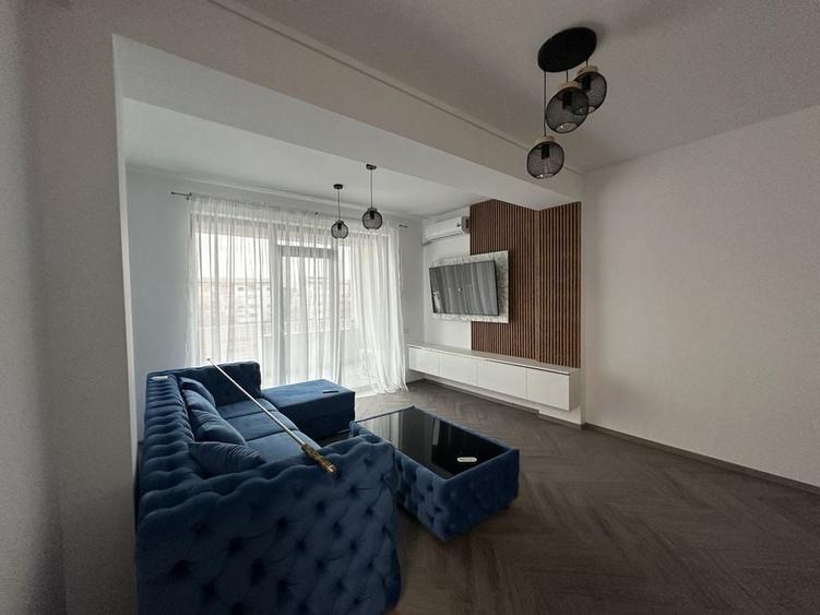 Apartament cu 2 camere nedecomandat în Central