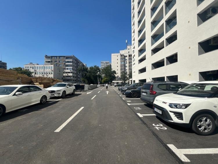 Garsonieră decomandată în Lujerului