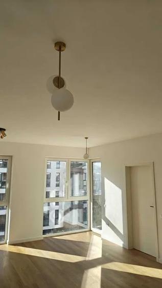 Apartament cu 2 camere semidecomandat în Florești