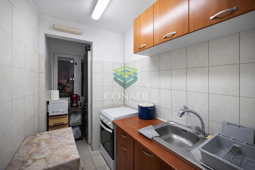 Apartament cu 2 camere semidecomandat, mobilat în Giurgiului