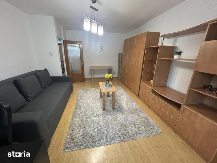 garsoniera lacul tei BARBU VACARESCU , metrou Stefan cel mare - 3