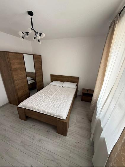 Apartament cu 2 camere decomandat în Exterior Vest