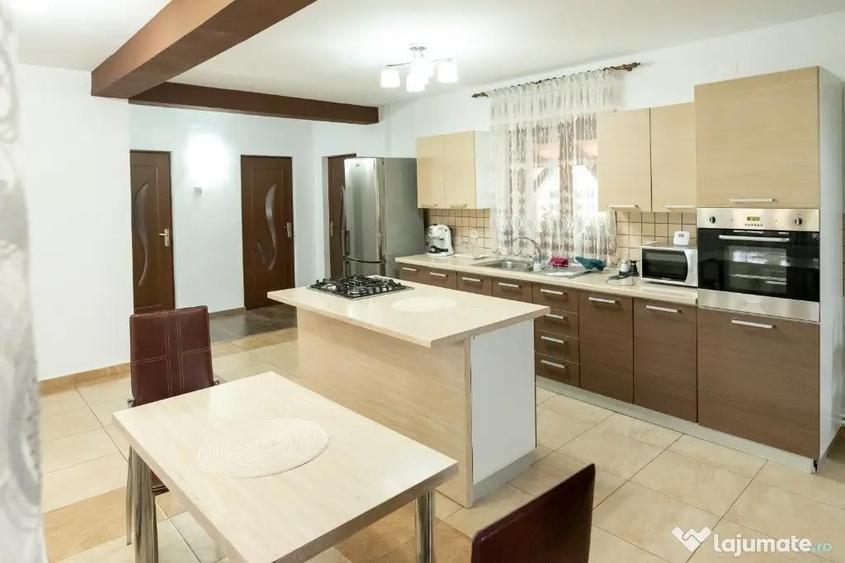 Casă cu 4 camere cu Teren 3200 Mp în Archiș