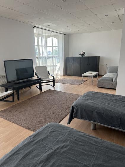 Casă cu 4 camere cu Teren 150 Mp în Central