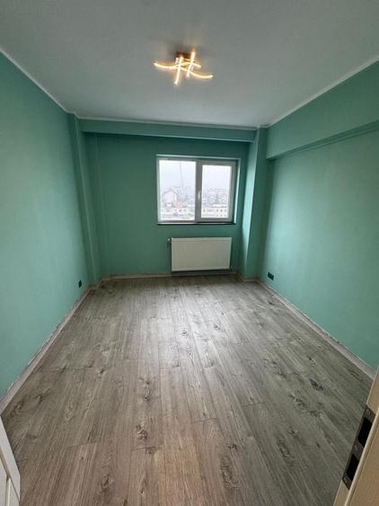 Apartament cu 4 camere decomandat în Nord
