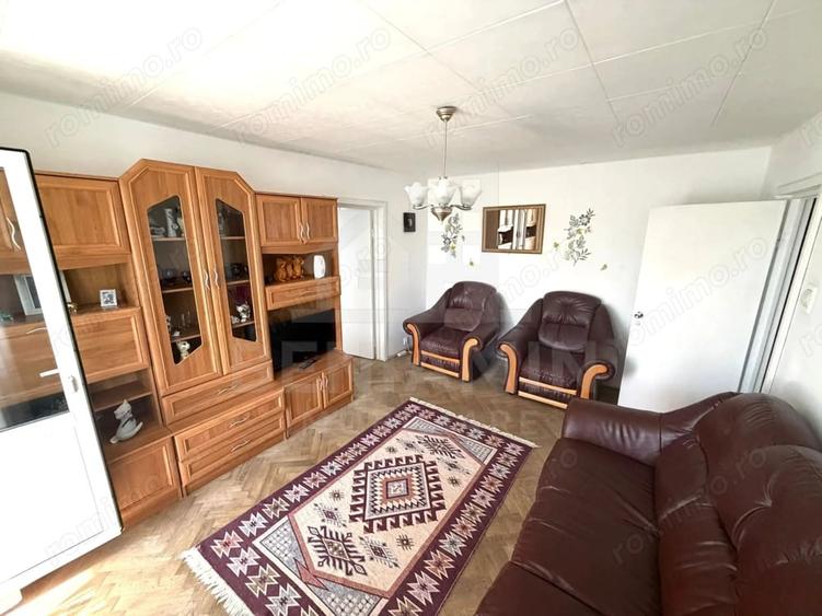Apartament cu 2 camere semidecomandat în Brazda lui Novac