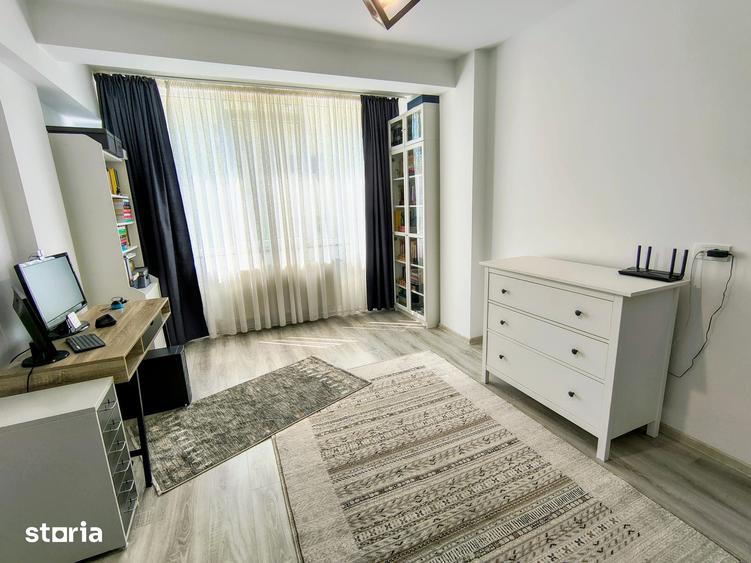 Apartament cu 3 camere decomandat în Burdujeni