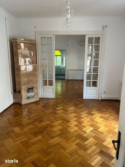 Spațiu comercial, de 79.34 mp, în Domenii