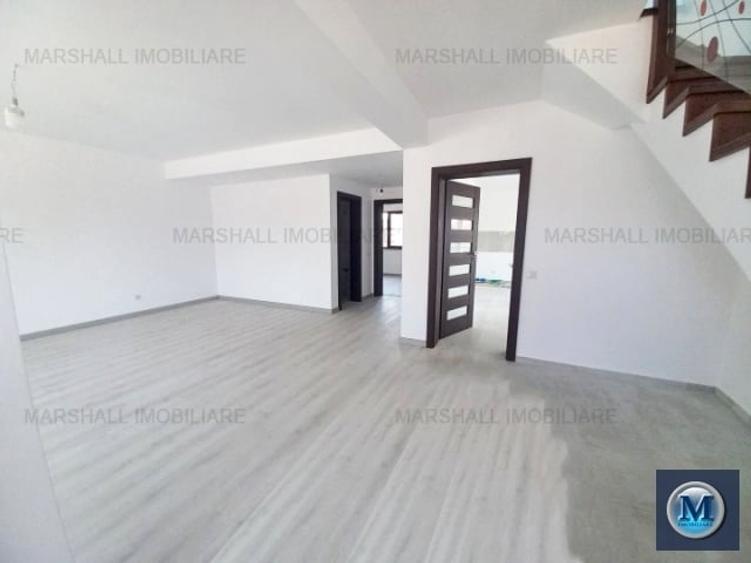 Casă cu 5 camere cu Teren 550 Mp în Păulești