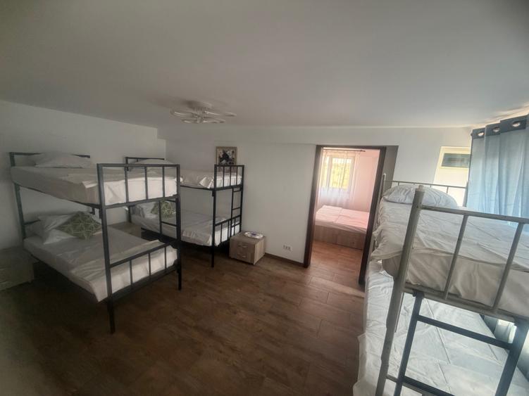 Casă cu 3 camere cu Teren 50 Mp în Exterior Vest
