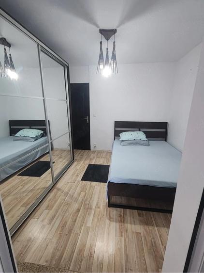Apartament cu 3 camere decomandat în Dacia