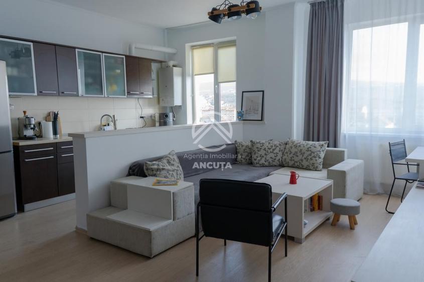 Apartament cu 3 camere semidecomandat în Iris