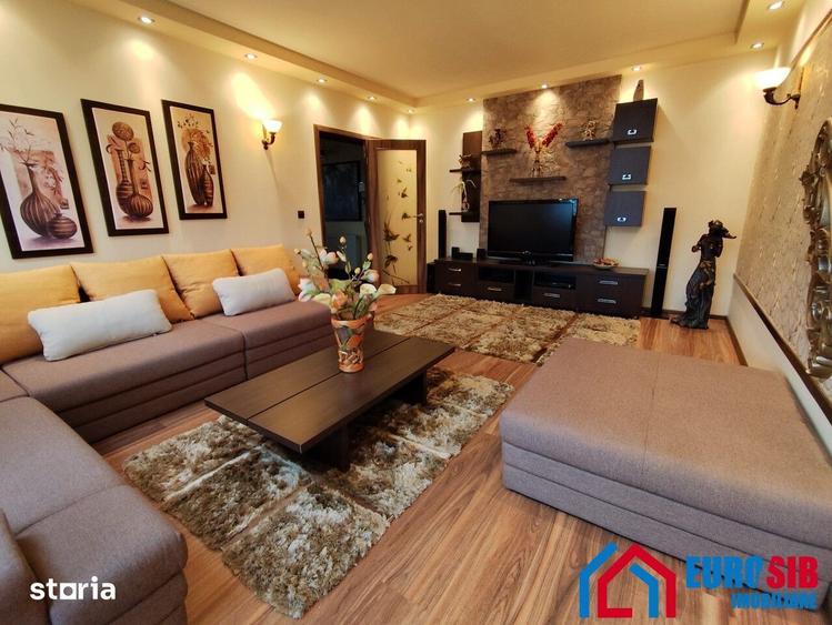 Apartament cu 3 camere în Calea Poplăcii