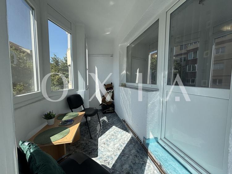 Apartament cu 2 camere semidecomandat, mobilat în Lipovei