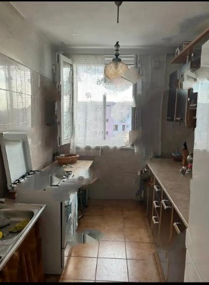 Apartament cu 2 camere în Baba Novac