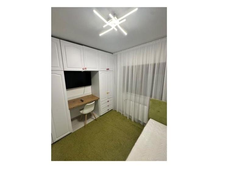 Apartament cu 4 camere decomandat în Rahova