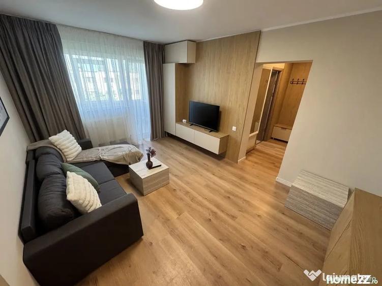 Apartament cu 2 camere semidecomandat în Central