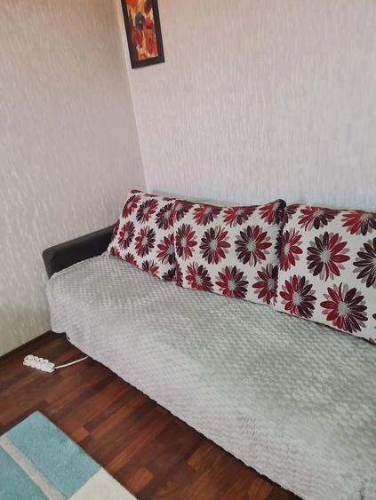 Apartament cu 2 camere decomandat în Milcov