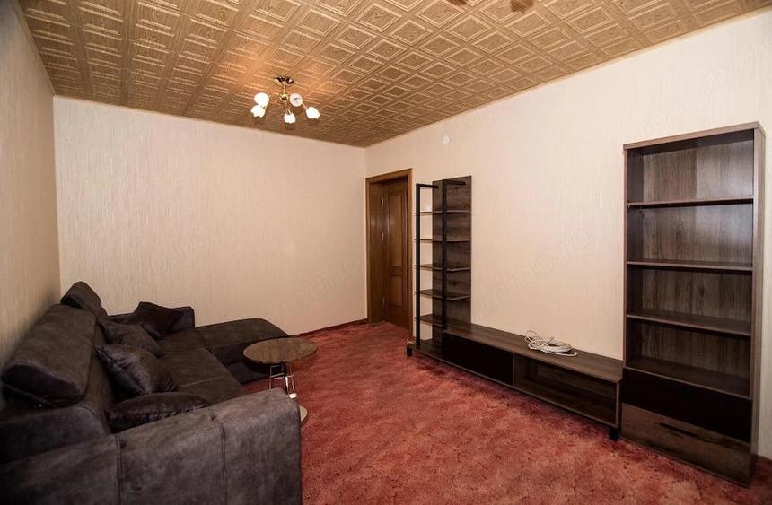 Inchiriere - Apartament 3 camere - Zona Centrala - 2