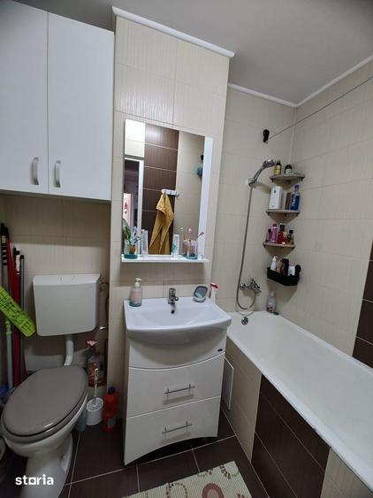 Apartament cu 2 camere decomandat în Decebal