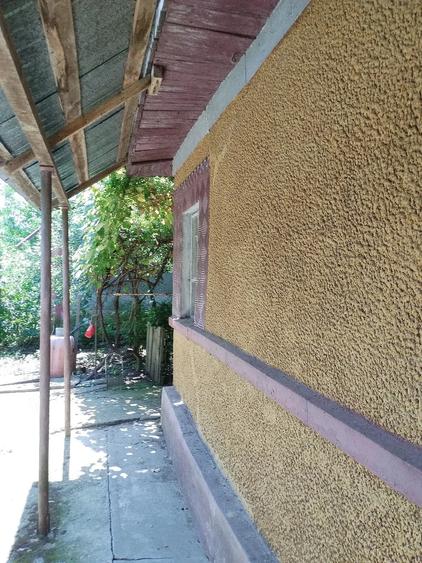 Casă cu 3 camere cu Teren 829 Mp în Brazii