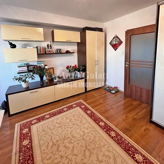 | Apartament cu 3 camere | Zona: General | Mobilat&Utilat | Bloc-2012 | - 8