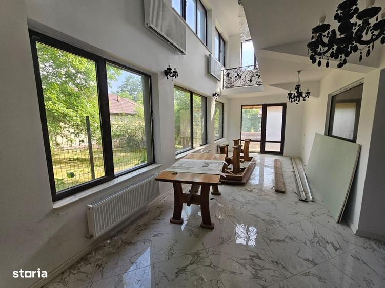 Casă cu 4 camere în Câmpulung Muscel