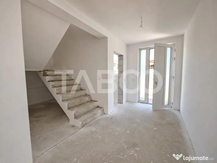 Casă cu 4 camere cu Teren 277 Mp în Central