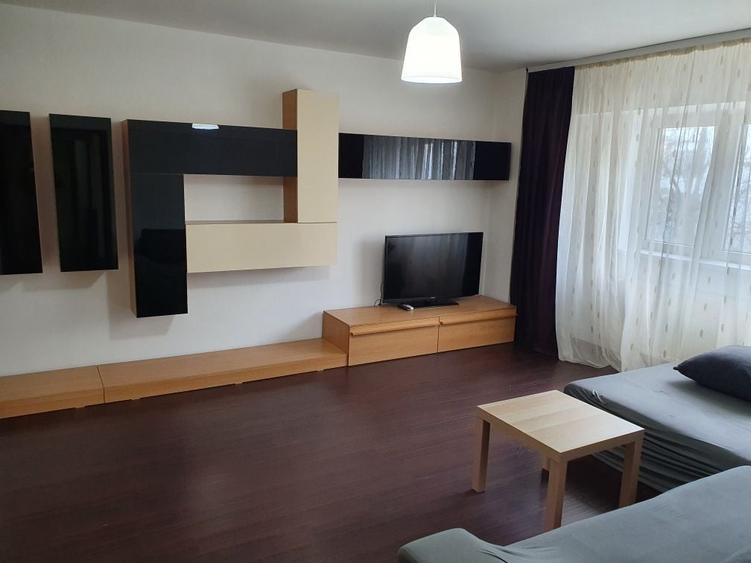 Apartament cu 2 camere decomandat în Octavian Goga