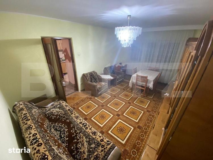 Apartament cu 3 camere decomandat în George Enescu