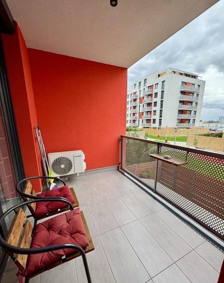 Apartament cu 2 camere decomandat în Exterior Vest