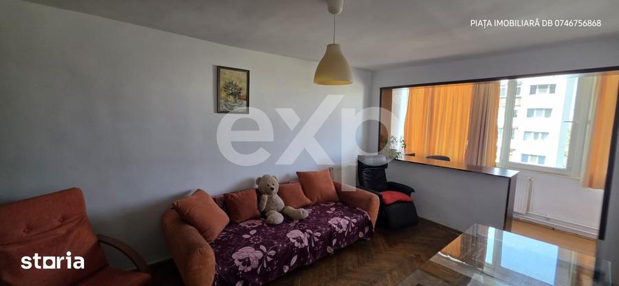 Apartament cu 2 camere decomandat în Micro 6