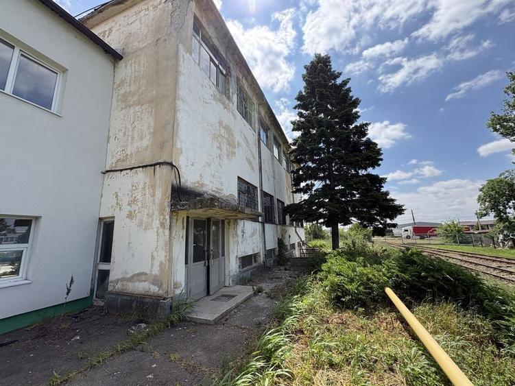 Spațiu comercial, în Popoveni