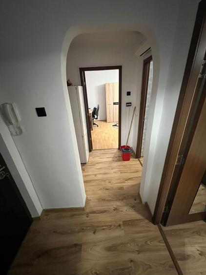 Apartament cu 2 camere decomandat în Lujerului