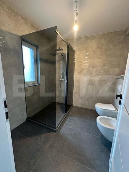 Casă individuală cu 4 camere cu Canalizare în Chinteni