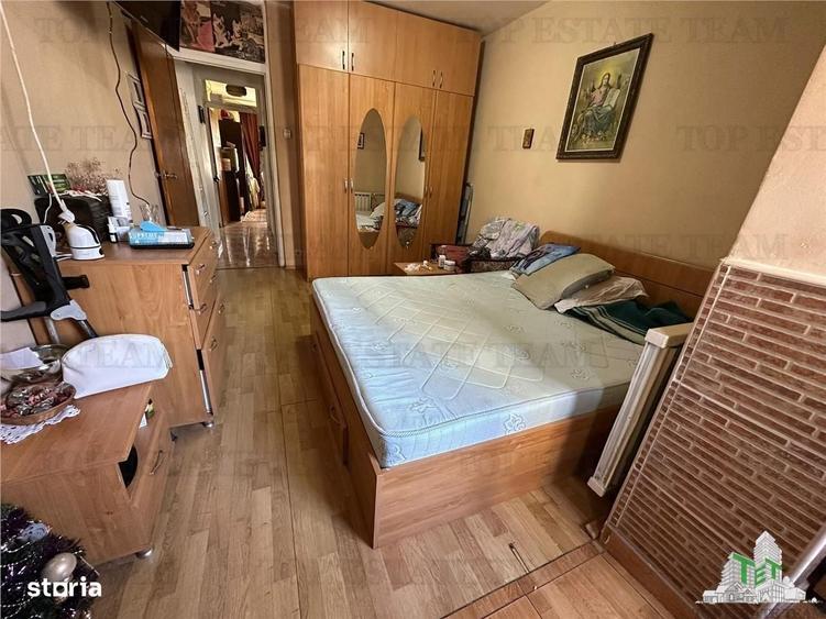 Apartament cu 3 camere decomandat în Aviației