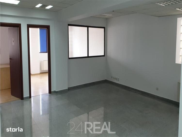 Spațiu comercial, de 1,090 mp, în Domenii