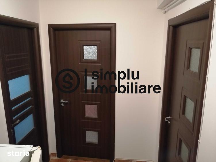 Apartament cu 2 camere decomandat în Craiovița Nouă