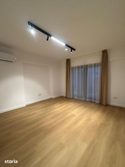 Spațiu comercial, de 90 mp, în Gara de Nord