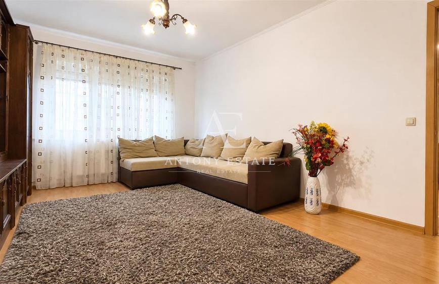 Apartament cu 3 camere decomandat, mobilat în Calea Aradului